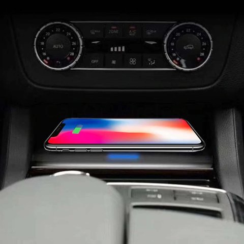Безпровідна зарядка QI для Mercedes-Benz GLE / GLS / GL / ML 2015-2019 р.в. Прев'ю 1
